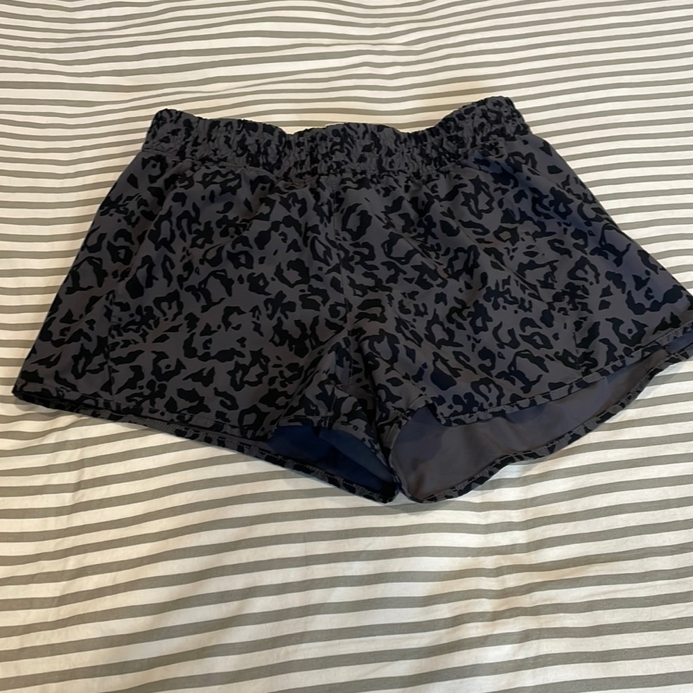 Leopard print jogging shorts